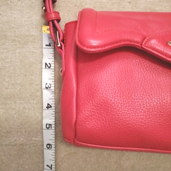 Danier Leather bright coral pink small shoulder crossbody handbag bag pebble - Picture 6 of 16